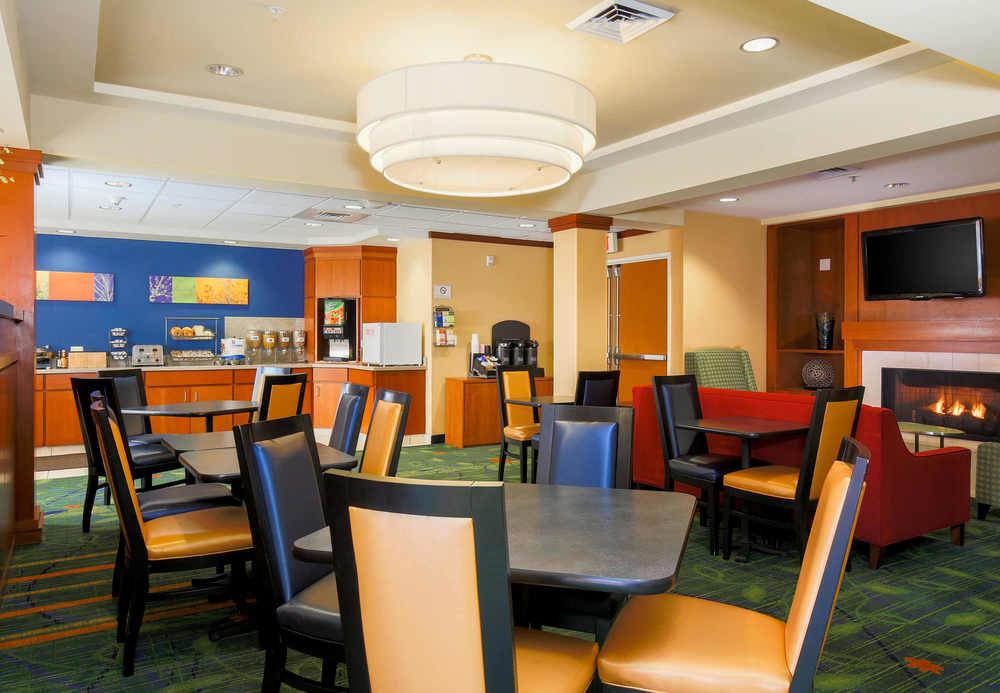 Fairfield Inn & Suites By Marriott Reno Sparks Exterior photo