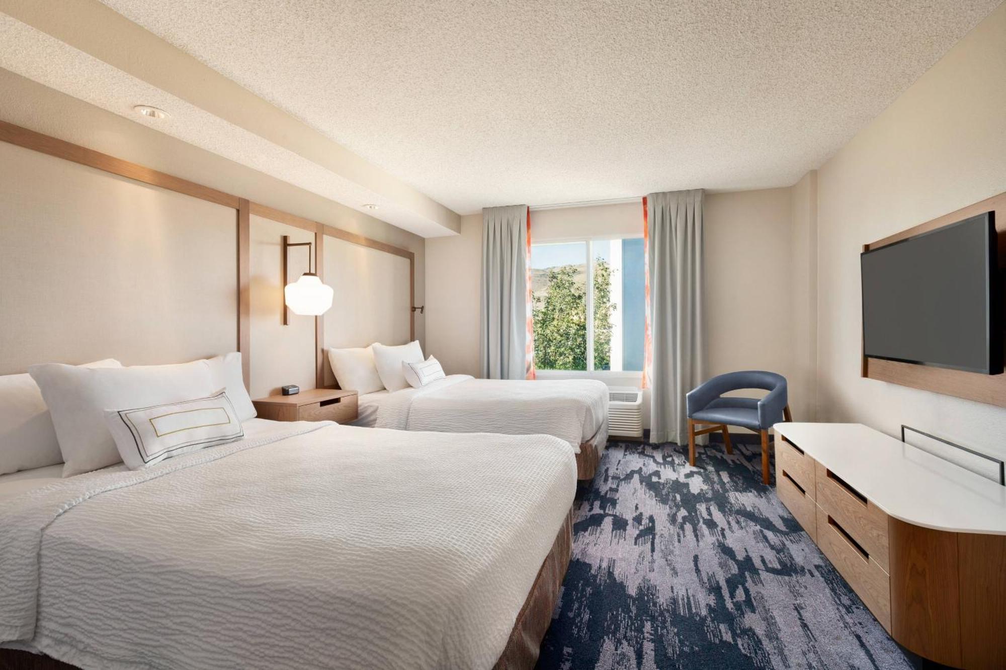 Fairfield Inn & Suites By Marriott Reno Sparks Exterior photo
