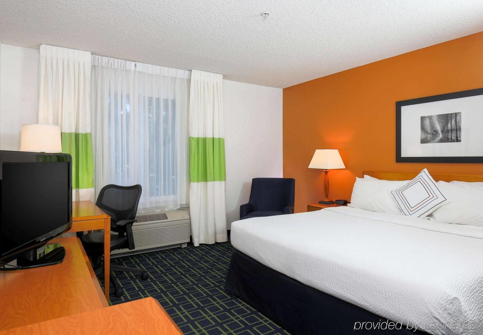 Fairfield Inn & Suites By Marriott Reno Sparks Exterior photo